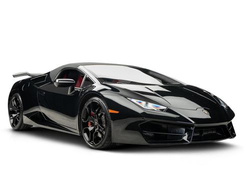 Used 2017 Lamborghini Huracan LP 580-2 RWD image 2