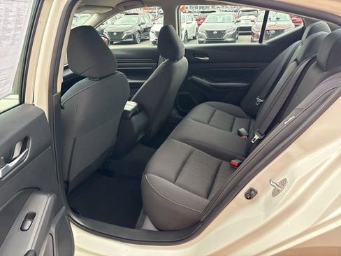 Used 2022 Nissan Altima 2.5 S image 13