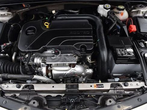 Used 2024 Chevrolet Malibu LT image 22