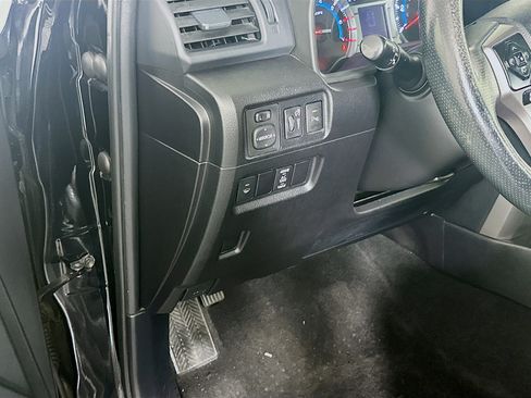Used 2015 Toyota 4Runner Limited AWD/4WD image 16