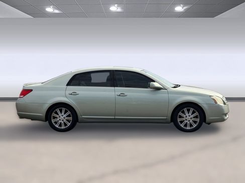 Used 2006 Toyota Avalon Limited FWD image 8