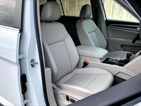 Used 2019 Volkswagen Atlas SEL image 8