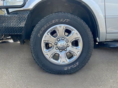 Certified 2017 RAM 2500 Laramie image 30