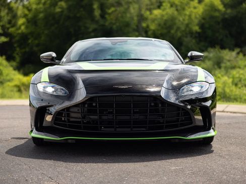 Used 2023 Aston Martin V12 Vantage RWD image 10