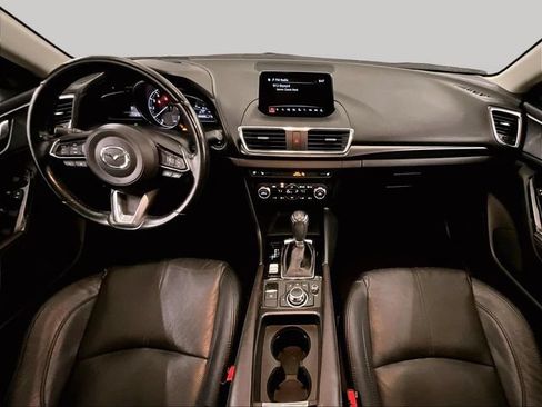 Used 2018 MAZDA MAZDA3 Grand Touring w/ Premium Equipment Package FWD image 14
