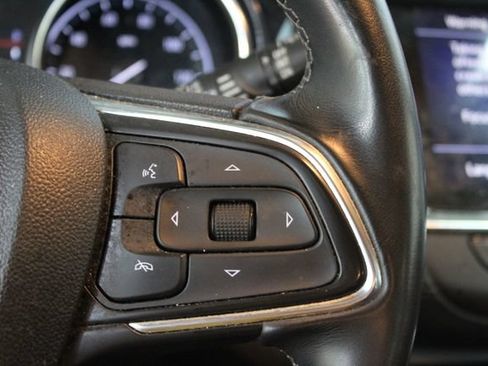 Used 2022 Buick Encore GX Select FWD image 17