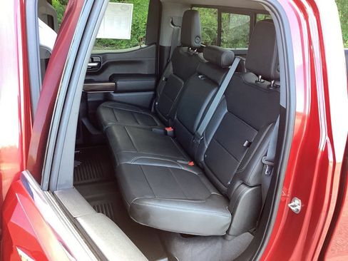 Used 2019 GMC Sierra 1500 SLT AWD/4WD image 38