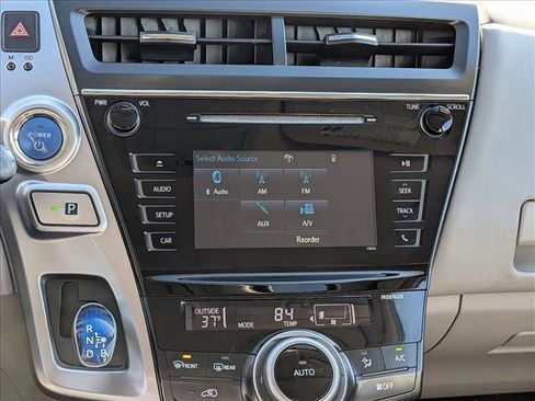 Used 2016 Toyota Prius V Two image 11