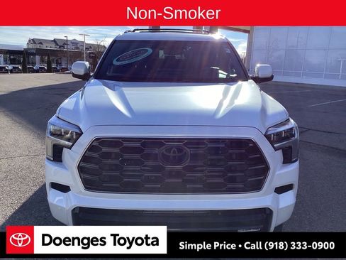 Used 2024 Toyota Sequoia Platinum image 2