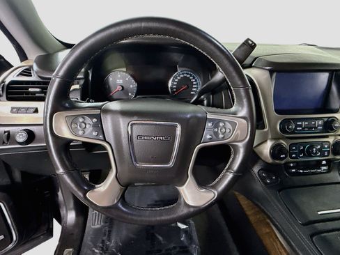 Used 2018 GMC Yukon Denali RWD image 13