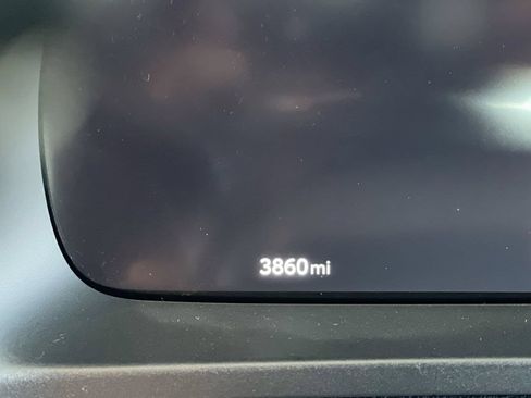 Used 2026 Toyota Crown AWD/4WD image 4
