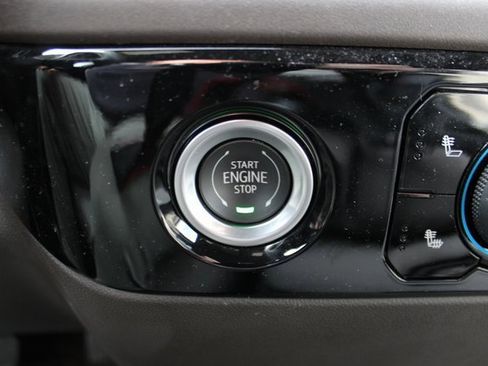 Used 2022 Chevrolet Silverado 1500 LT image 18