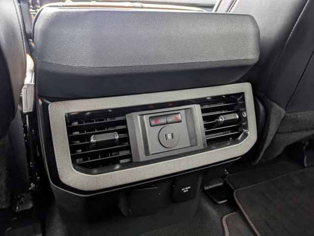 Used 2024 Ford F350 Platinum w/ FX4 Off-Road Package AWD/4WD image 14