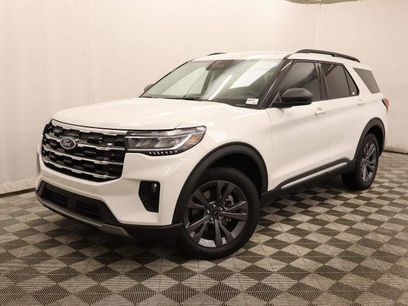 Certified 2025 Ford Explorer Active w/ Active Comfort Package