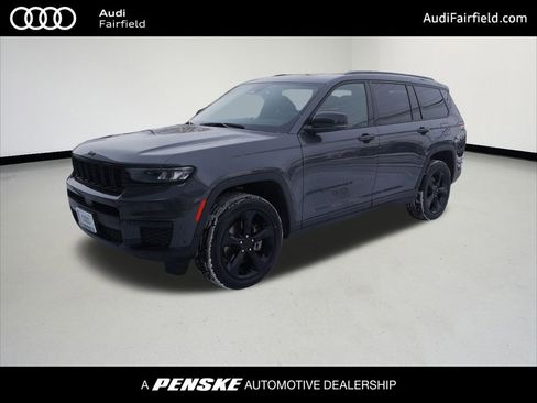 Used 2023 Jeep Grand Cherokee L Altitude image 1