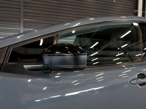 Used 2024 Toyota Prius Limited w/ Limited Premium Package FWD image 25