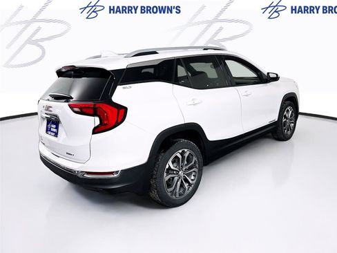 Used 2021 GMC Terrain SLT image 29