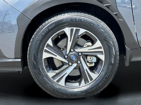 Used 2024 Subaru Crosstrek 2.0i Premium image 23