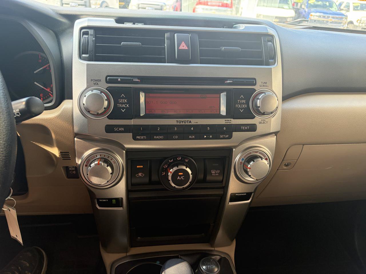 Used 2012 Toyota 4Runner SR5 w/ Convenience Pkg AWD/4WD image 25