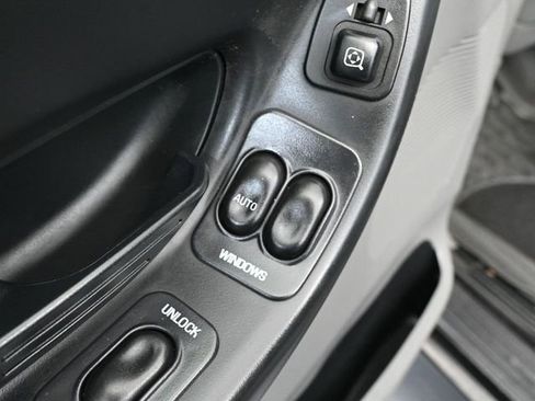 Used 2004 Ford Ranger XLT image 19