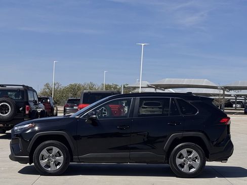 Used 2024 Toyota RAV4 XLE image 3