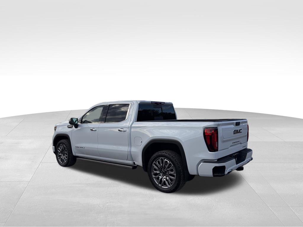 Used 2026 GMC Sierra 1500 Denali Ultimate AWD/4WD image 17