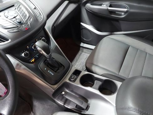 Used 2016 Ford Escape SE image 22
