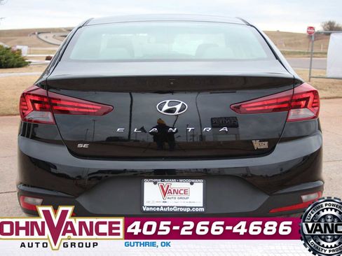 Used 2020 Hyundai Elantra SE image 7