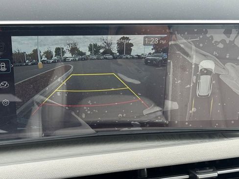 Used 2025 Hyundai Tucson Limited image 18