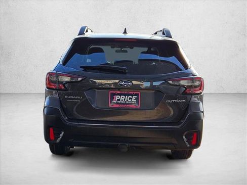 Used 2022 Subaru Outback Premium image 6