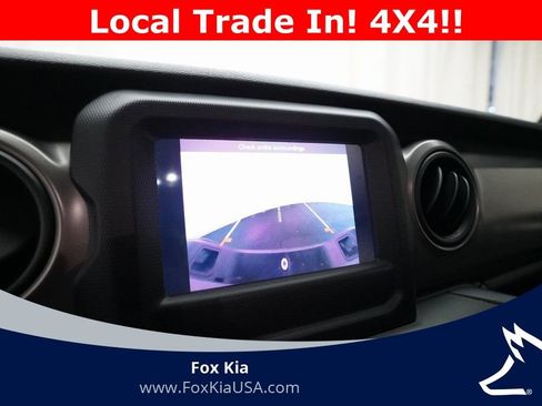 Used 2020 Jeep Gladiator Sport w/ Quick Order Package 24S image 19