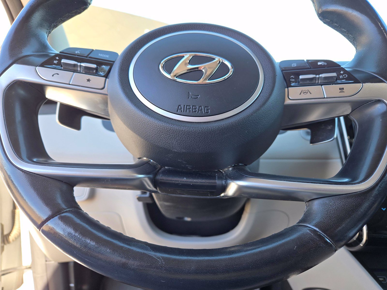 Used 2022 Hyundai Tucson Limited AWD/4WD image 25