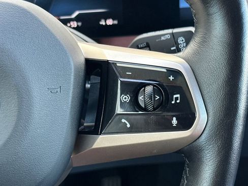 Used 2023 BMW iX M60 image 29