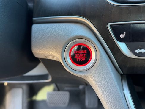 Used 2020 Honda Accord EX-L image 31