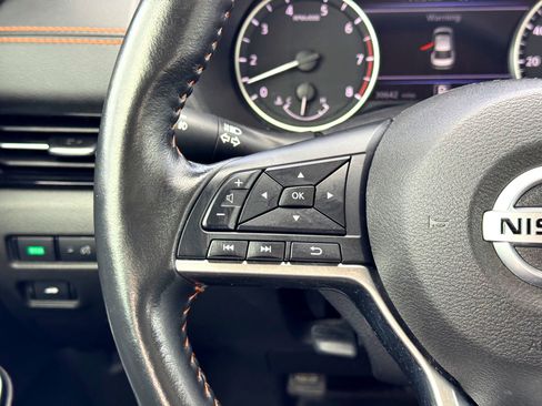 Used 2023 Nissan Sentra SR w/ SR Premium Package image 25