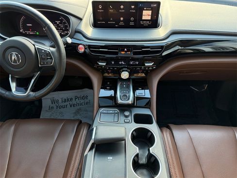 Used 2023 Acura MDX Advance image 11