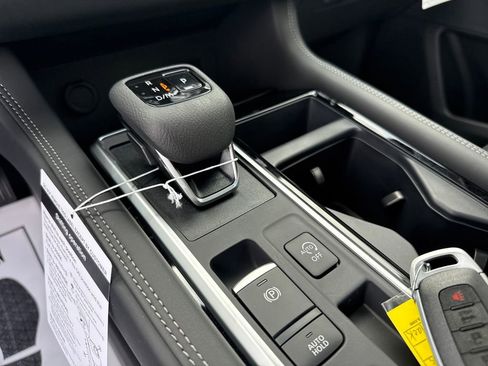 New 2026 Nissan Pathfinder Platinum w/ Cargo Package FWD image 24