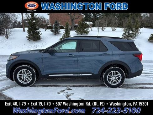 New 2025 Ford Explorer Active image 1