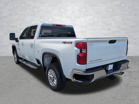 Used 2025 Chevrolet Silverado 2500 LT w/ Convenience Package AWD/4WD image 7