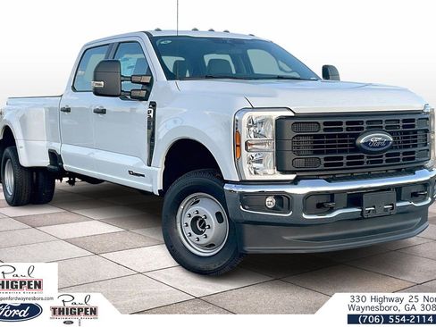 New 2025 Ford F350 XL image 1