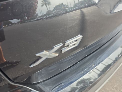 Used 2023 BMW X3 sDrive30i w/ Premium Package image 5