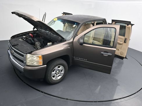 Used 2008 Chevrolet Silverado 1500 LT w/ Power Pack Plus AWD/4WD image 39
