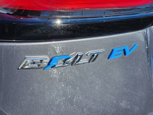 Used 2023 Chevrolet Bolt LT w/ Infotainment Package image 19