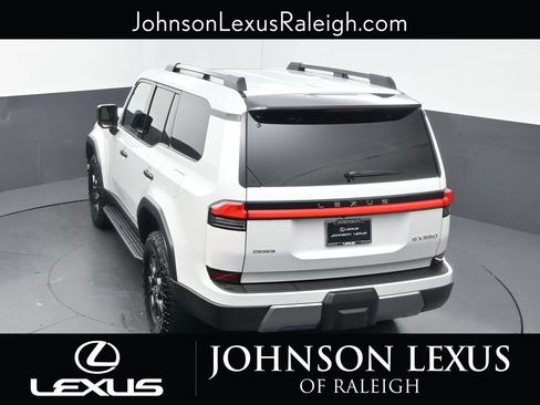 Used 2024 Lexus GX 550 AWD/4WD image 26