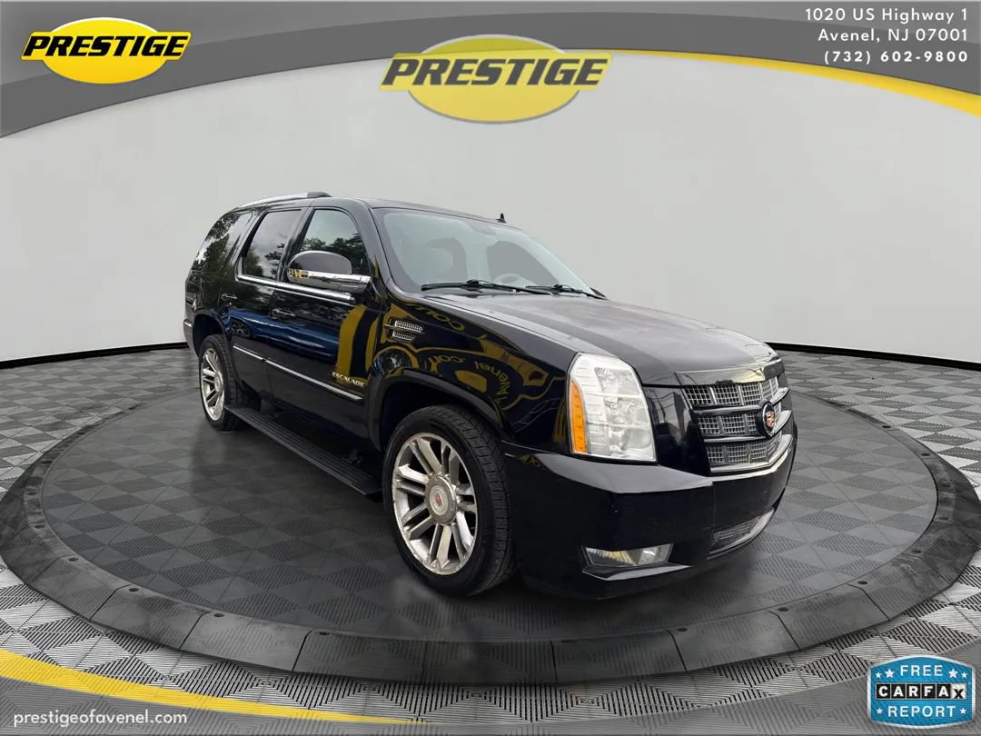 Used 2014 Cadillac Escalade Premium AWD/4WD image 3