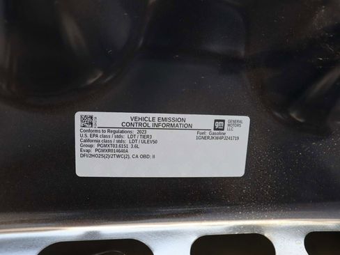 Used 2023 Chevrolet Traverse RS FWD image 7