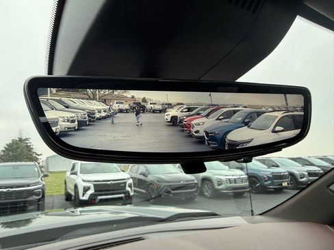 Used 2025 GMC Sierra 1500 Denali w/ Denali Reserve Package image 24