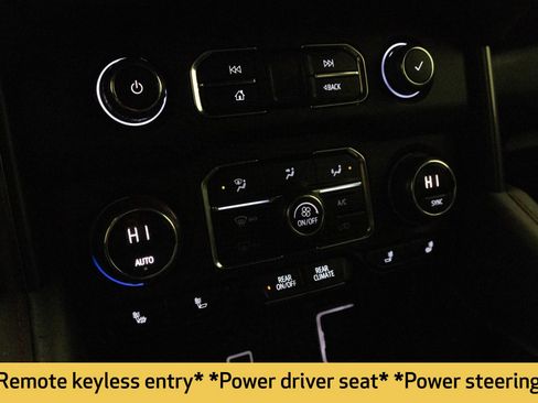 Used 2023 Chevrolet Suburban RST w/ Luxury Package image 27