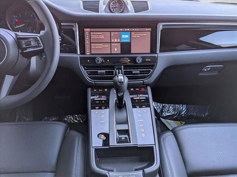 New 2025 Porsche Macan image 20