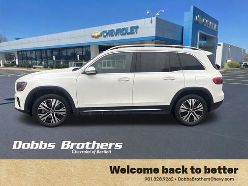 Used 2024 Mercedes-Benz GLB 250 image 2